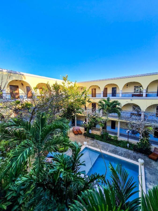 Hotel Fundadores Valladolid  Ngoại thất bức ảnh