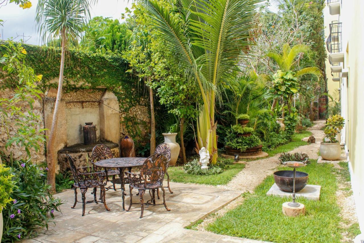 Hotel Fundadores Valladolid  Ngoại thất bức ảnh
