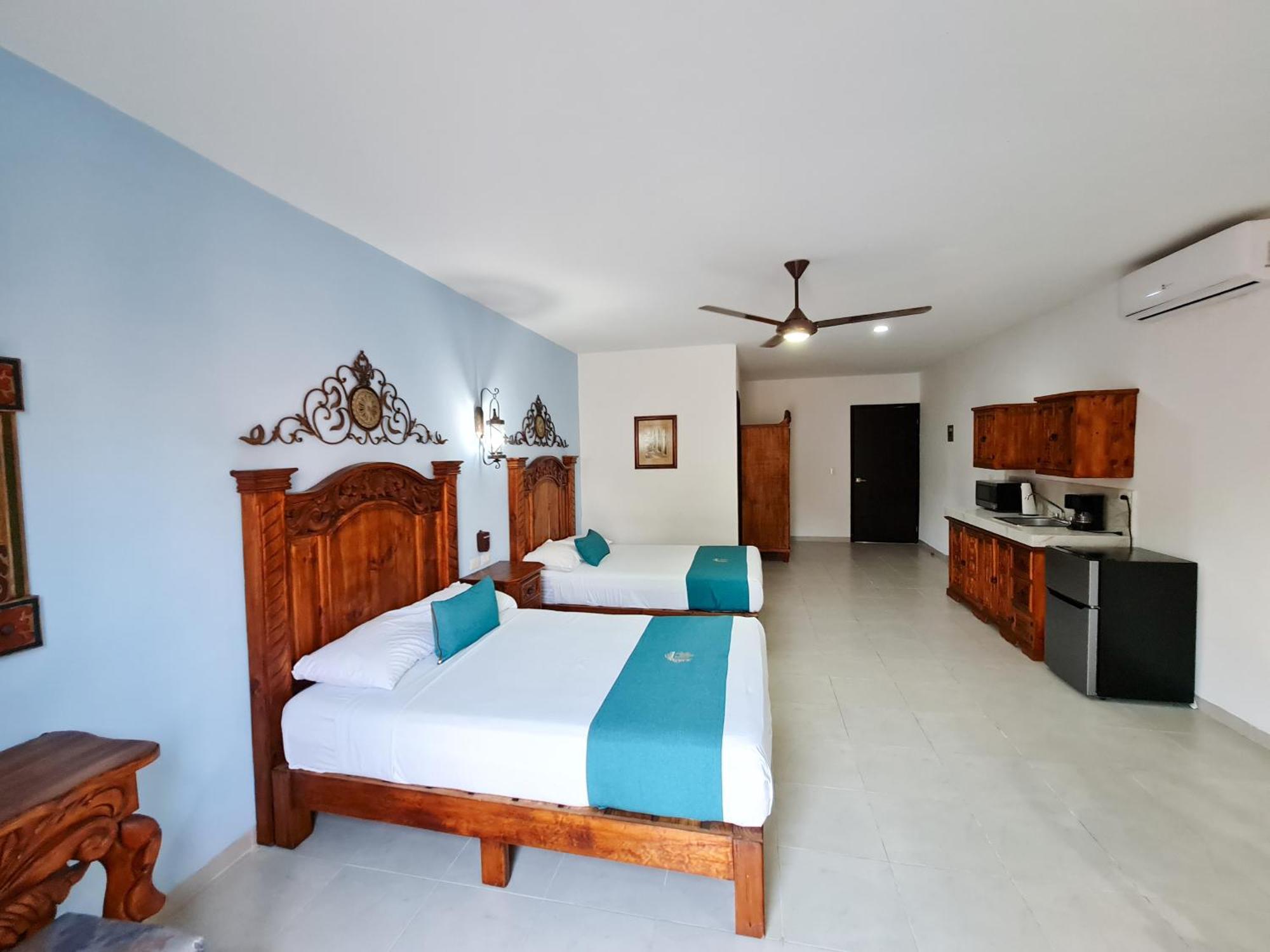 Hotel Fundadores Valladolid  Ngoại thất bức ảnh