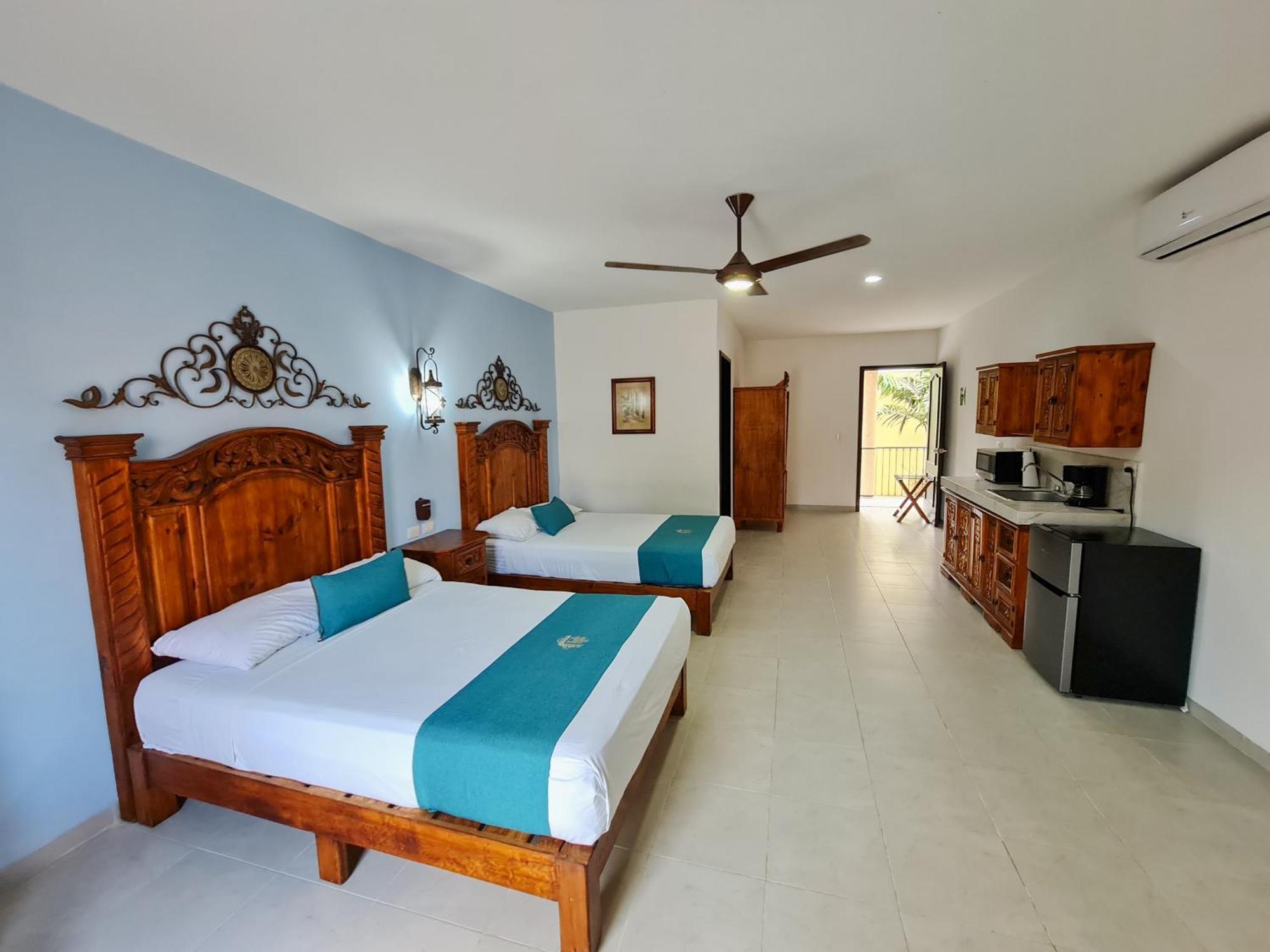 Hotel Fundadores Valladolid  Ngoại thất bức ảnh