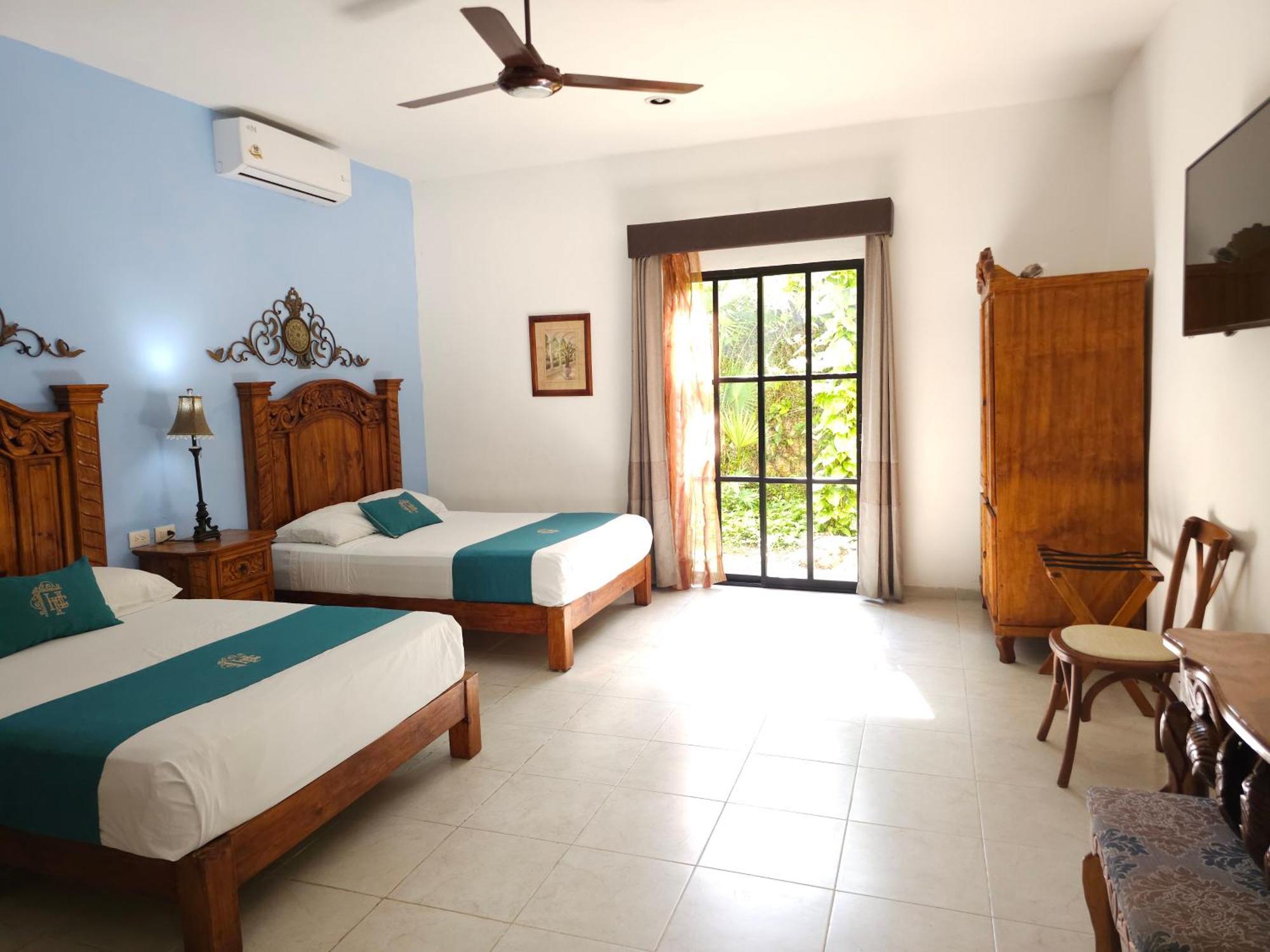 Hotel Fundadores Valladolid  Ngoại thất bức ảnh